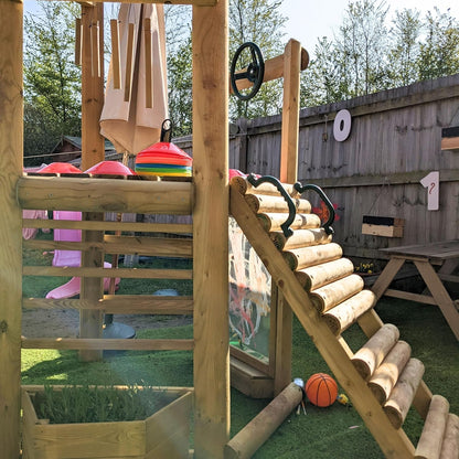 Jaques of London Play House Wheel | Equipamentos para Playground | Acessórios para Estrutura de Escalada | Volante de Brinquedo para Estrutura de Escalada Infantil | Desde 1795