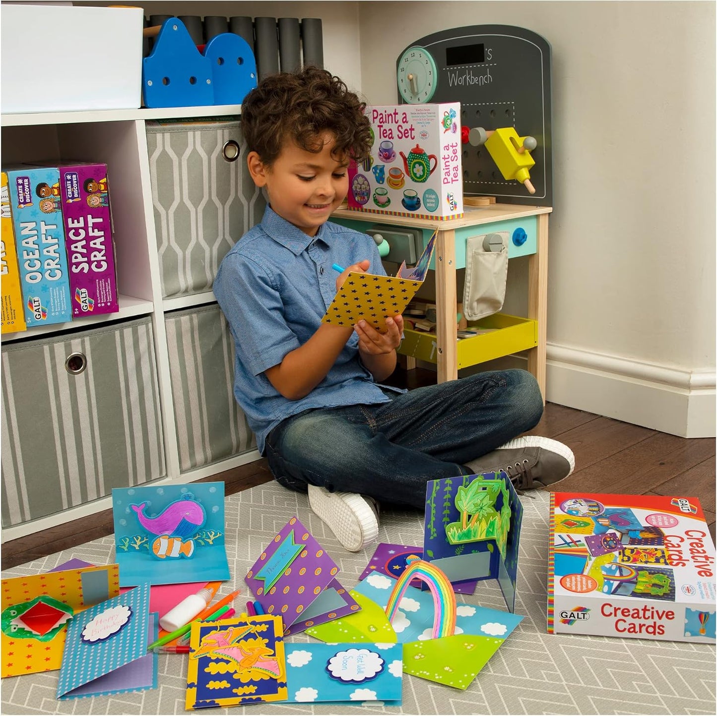 Galt Toys, Artesanato com Cartões, Kits de Artesanato Infantil, A partir de 8 Anos e Brinquedos, Pulseiras com Berloques, Kit de Artesanato Infantil, A partir de 8 Anos