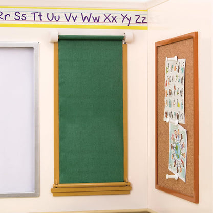 O nosso conjunto de brinquedos escolares Generation Awesome Academy totalmente abastecido para bonecas de 45 cm, inclui uma variedade de acessórios de sala de aula realistas para maiores de 3 anos