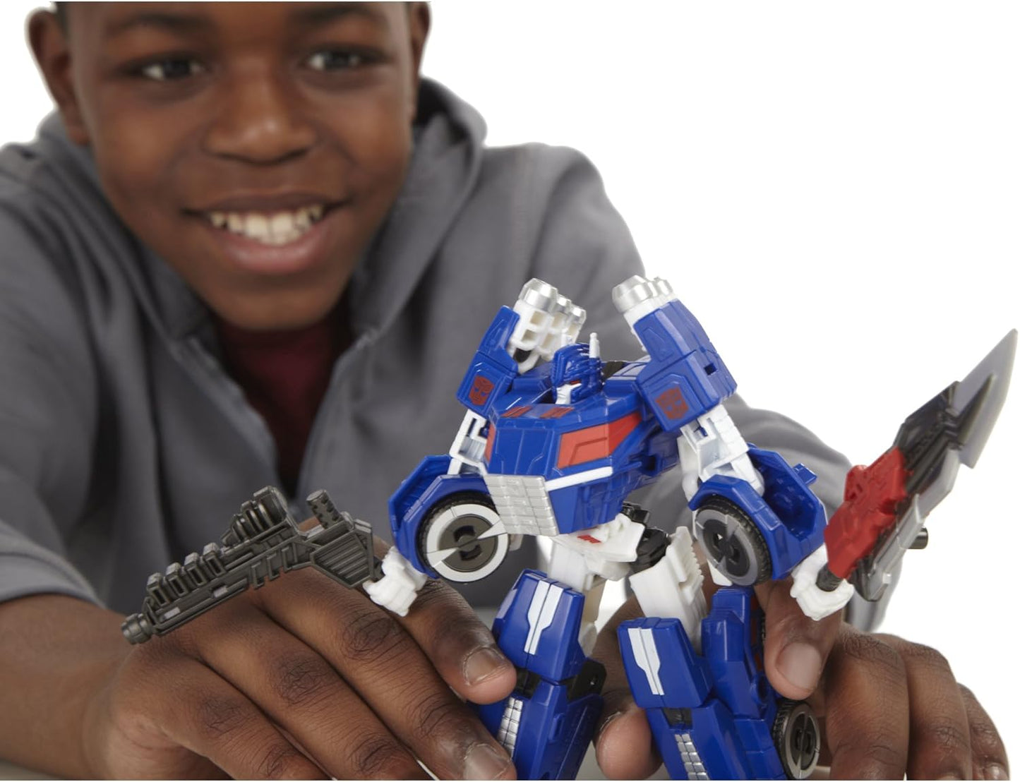 Transformers Generations Fall Of Cybertron Deluxe Ultra Magnus