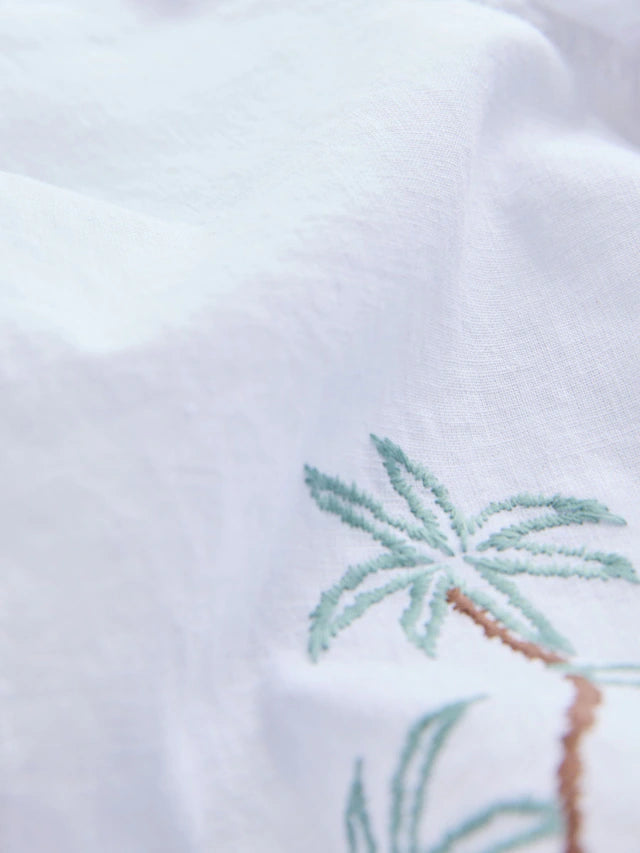 |Boy| Camisa Bordada De Manga Curta Com Palmeira Branca 100% Algodão (3 meses a 7 anos)