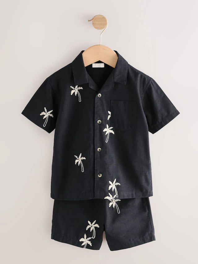 |Boy| Conjunto De Camisa e Shorts 100% Algodão Com Textura De Palma Preta, Mangas Curtas e gola reversível