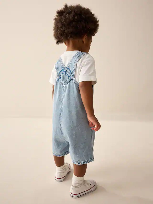 |Boy| Macacão Jeans Azul Claro Folgado (3 meses a 7 anos)