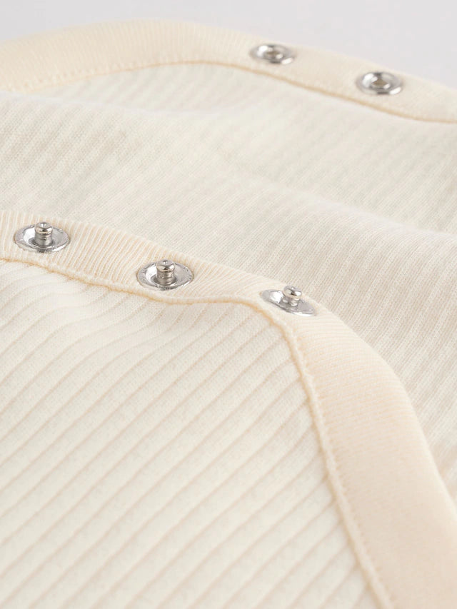 |BabyBoy| Pacote Com 5 Bodies Manga Curta Creme Para Bebê