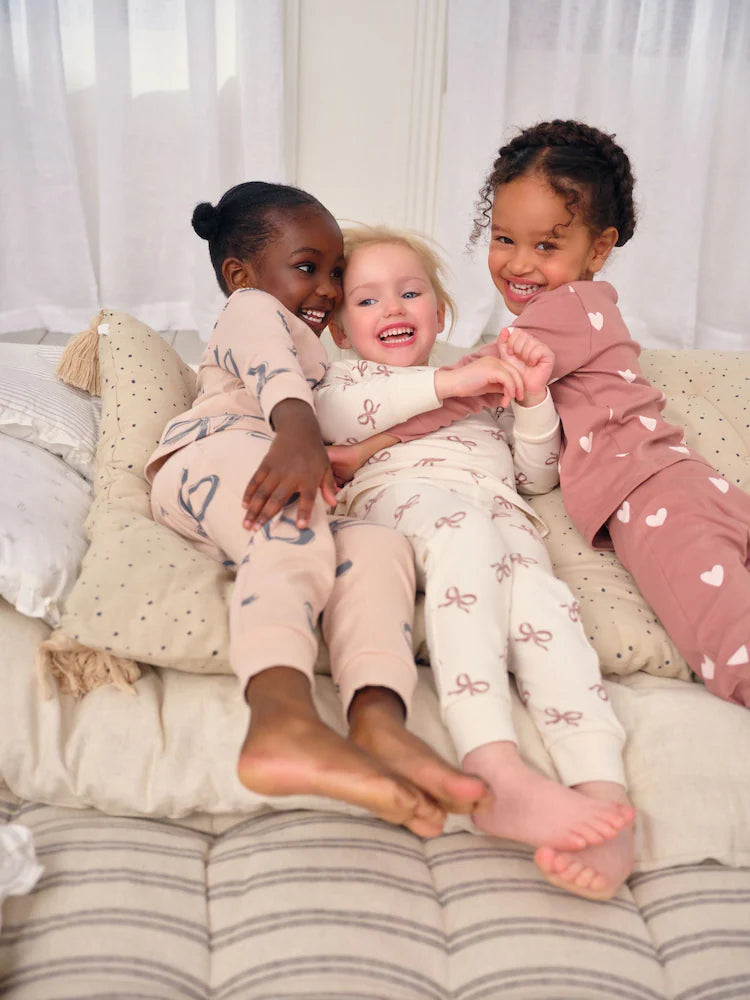 |Girl| Pacote Com 3 Pijamas Aconchegantes Com Estampa De Laço Cru/Marrom (9 meses a 12 anos)