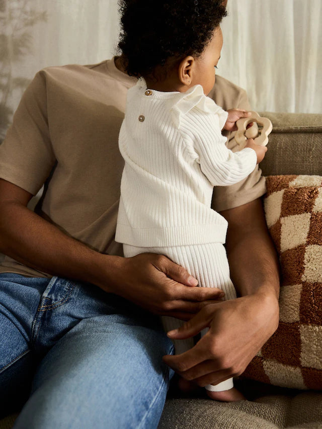 |BabyGirl| Conjunto De 2 Peças De Suéter e Legging De Tricô Creme Para Bebê (0 meses a 3 anos)