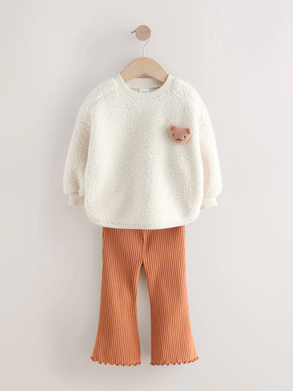 |Girl| Conjunto De Moletom e Legging Flare Teddy Borg Creme (3 meses a 7 anos)