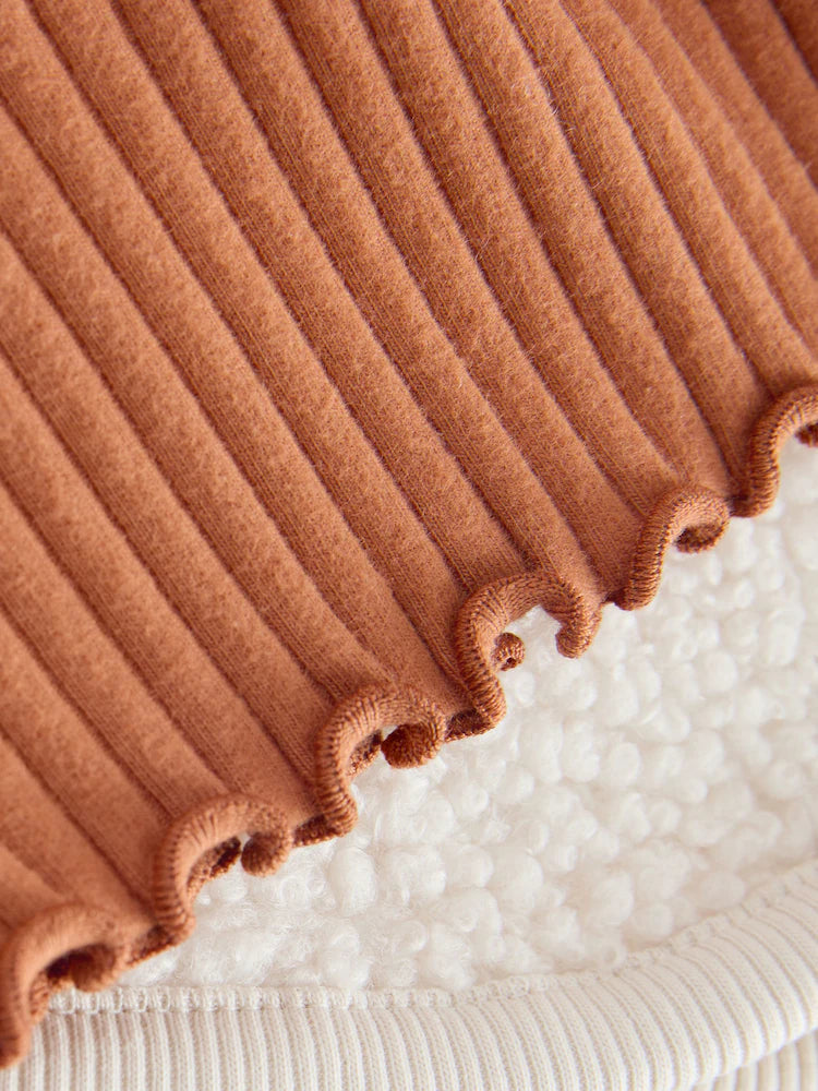 |Girl| Conjunto De Moletom e Legging Flare Teddy Borg Creme (3 meses a 7 anos)