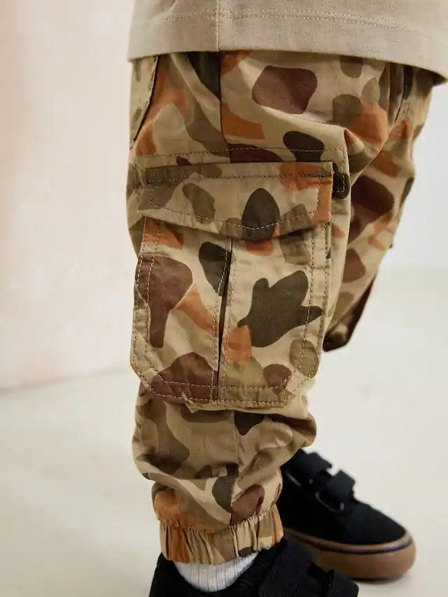 |Boy| Calça Cargo Forrada Com Estampa De Dinossauro e Camuflagem Cáqui (3 meses a 7 anos)