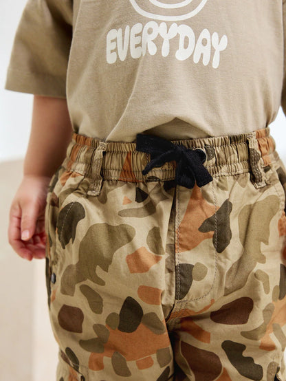 |Boy| Calça Cargo Forrada Com Estampa De Dinossauro e Camuflagem Cáqui (3 meses a 7 anos)