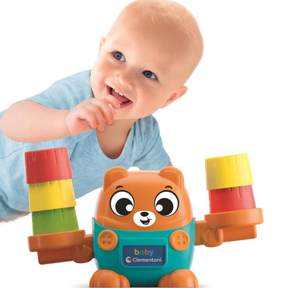 Clementoni Urso de Equilíbrio Montessori Empilhe os blocos em cima da cabeça do urso.