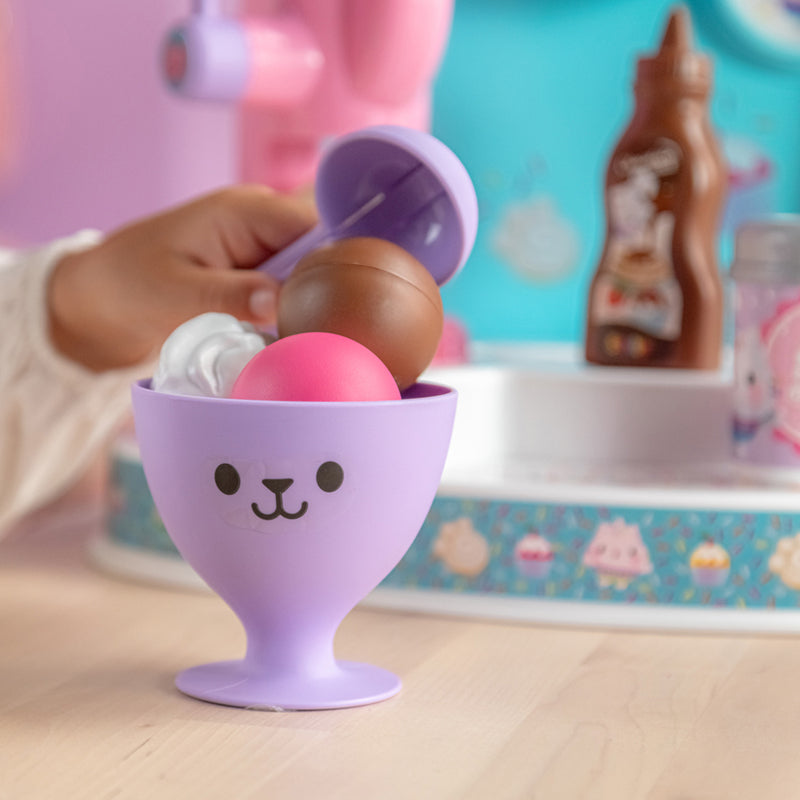 Gabby" Conjunto de Brinquedo de Faz de Conta "Fábrica de Sorvete da com 20 Acessórios e Brinquedo de Máquina de Waffle