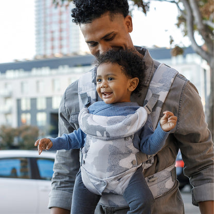 Infantino Porta-bebês conversível Flip Advanced 4 em 1 azul camuflado