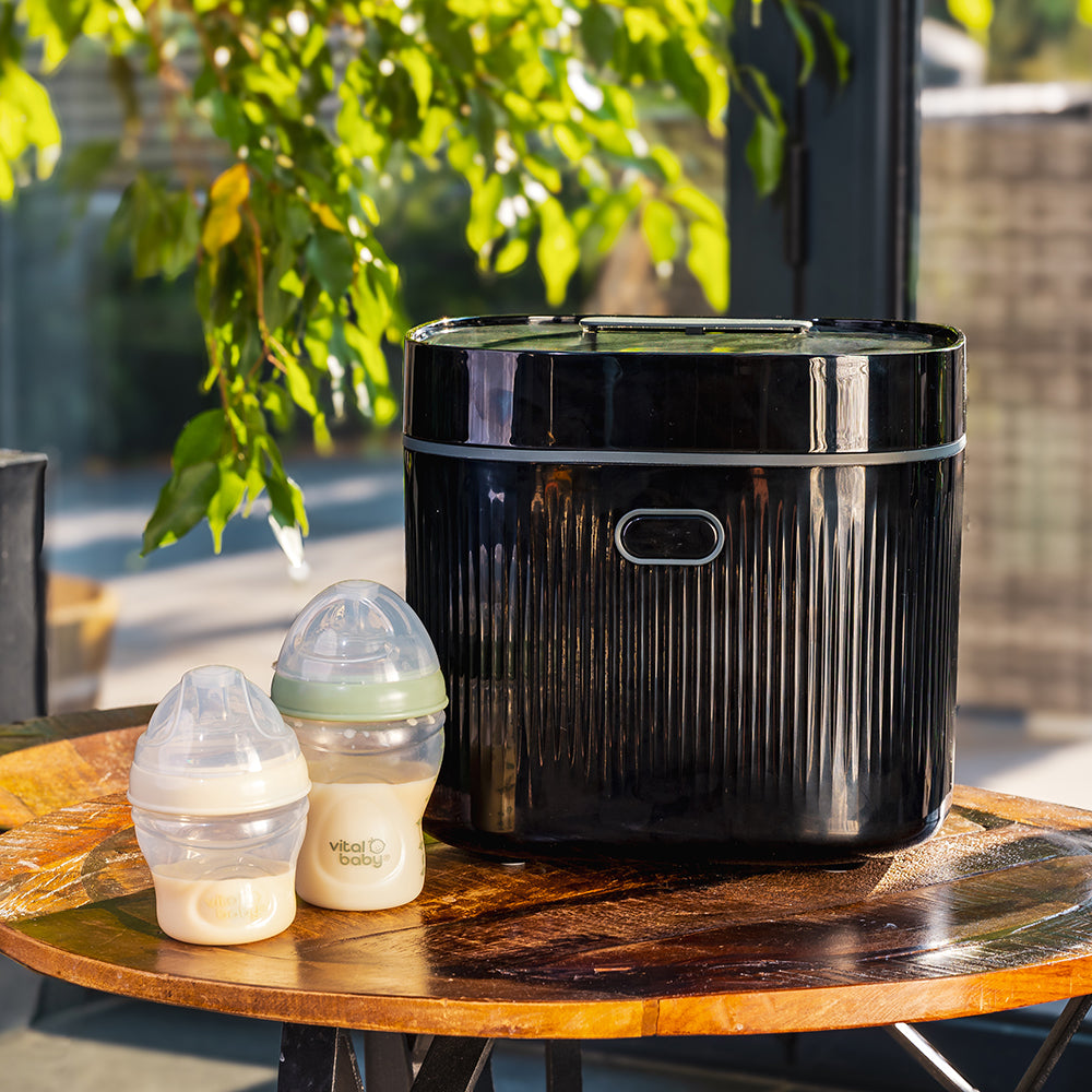 Vital Baby Esterilizador e secador UV Nurture Advanced Pro, cor preta ônix