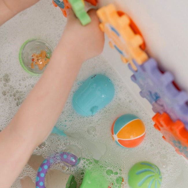 Nuby Bath Cogs Ventosas fortes