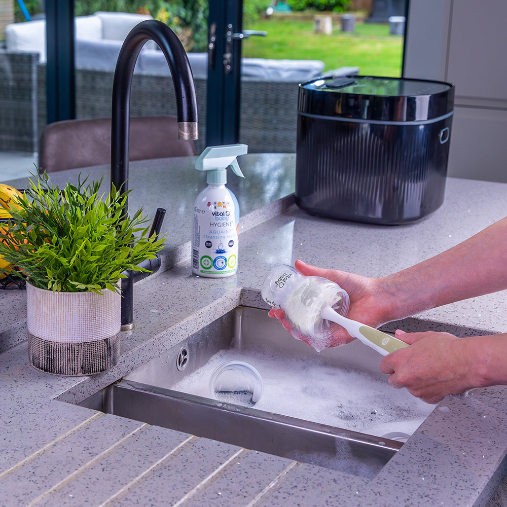 Vital Baby Esterilizador e secador UV Nurture Advanced Pro, cor preta ônix