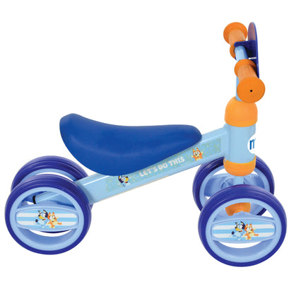 Deluxe Carrinho de brinquedo infantil Bobble Ride On Bluey, veículo licenciado no Reino Unido, conjunto para presente de 2026