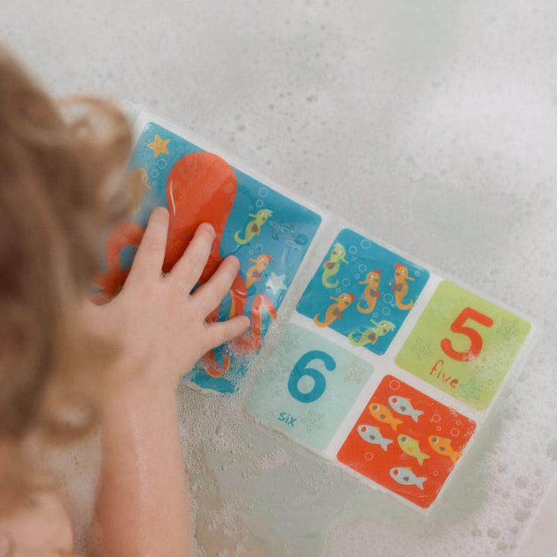 Nuby Livro de Banho Macio e resistente Com som de surpresa