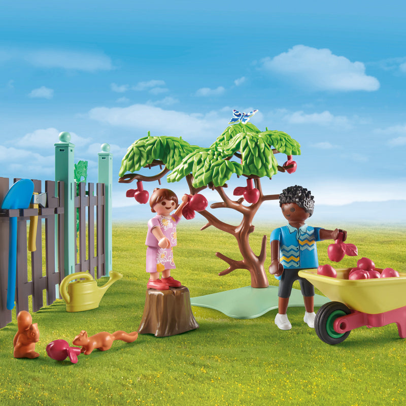 Playmobil 71510 Minha vida: horta de fazenda de galinhas