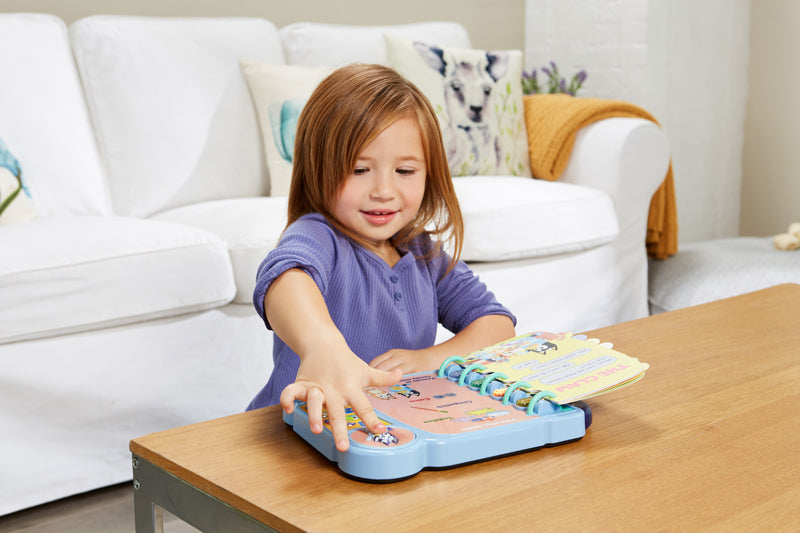Vtech Livro de Jogos Bluey's Bingo, botões para Papai e Mamãe