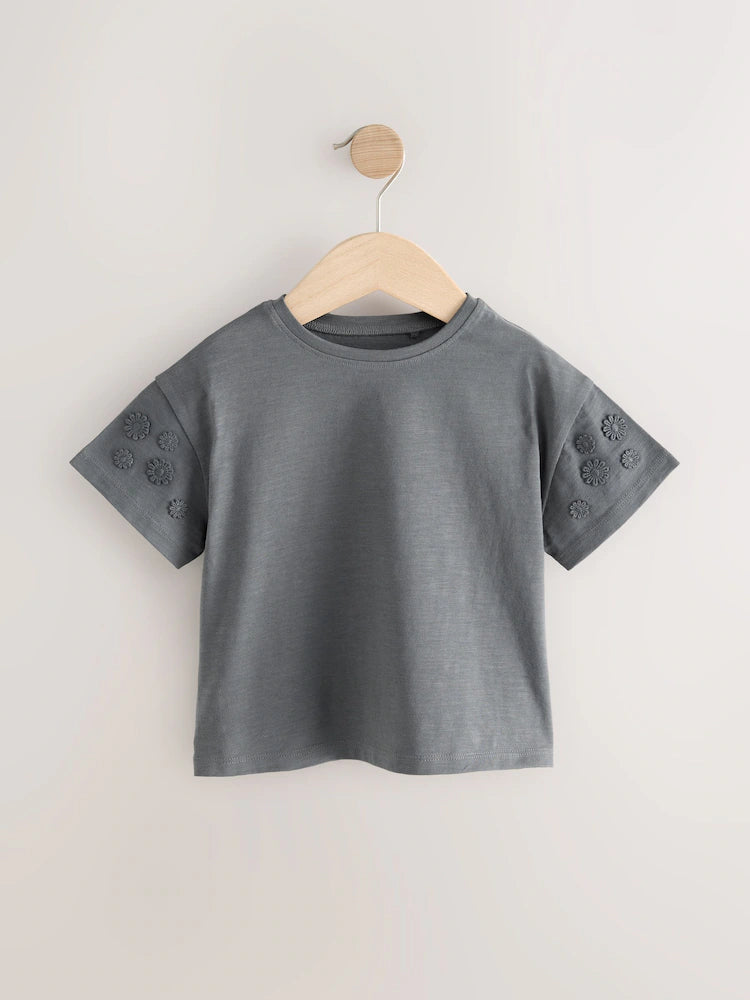 |Girl| Camiseta 100% Algodão De Manga Curta Cinza Carvão Daisy (3 meses a 7 anos)