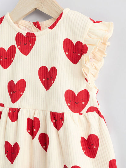 |BabyGirl| Macacão Infantil 100% Algodão Com Estampa De Coração Vermelho e Babados