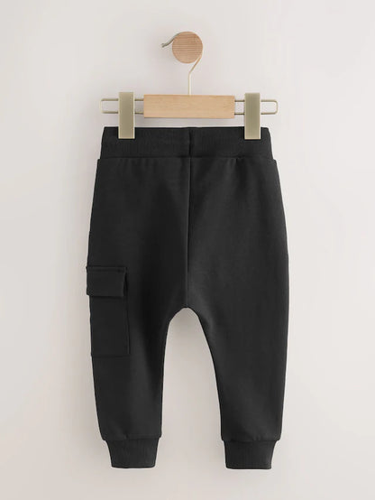 |Boy| Calça De Moletom Skinny Fit Skinny Utility Preta (3 meses a 7 anos)
