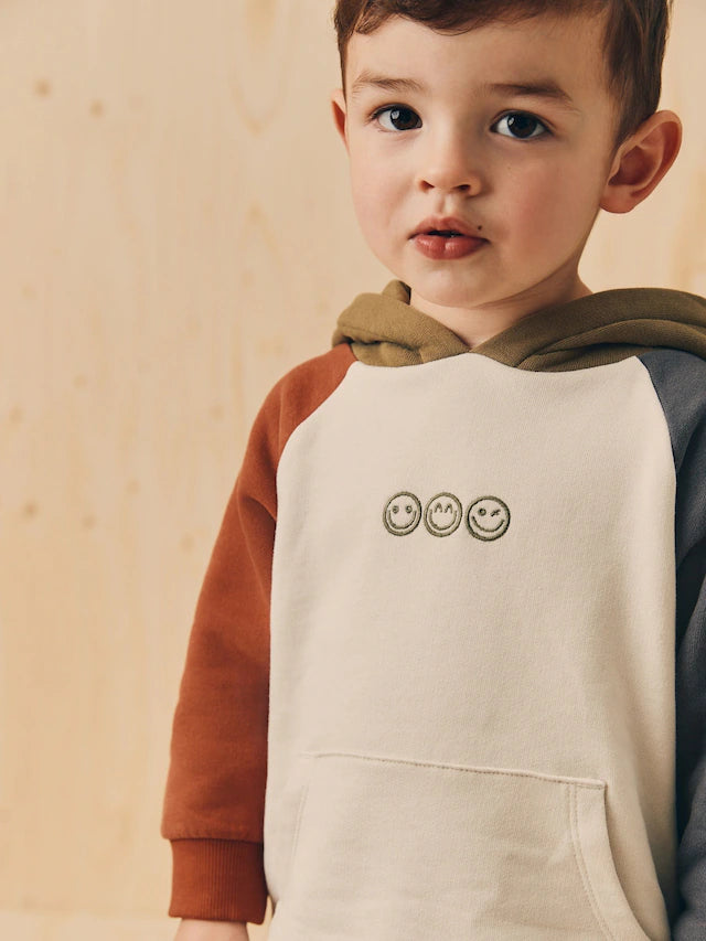 |Boy| Conjunto De Moletom Com Capuz e Calça Jogger Colourblock Em Tom Cru Off White e cinza carvão (3 meses a 7 anos)