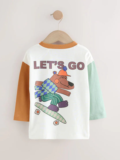 |Boy| Camiseta Branca Com Estampa De Manga Comprida e Costas Do Skate Bear (3 meses a 7 anos)