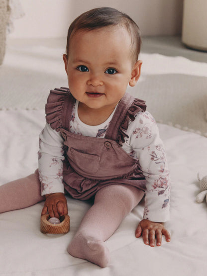 |BabyGirl| Conjunto De 3 Peças Para Bebê: Macacão, Body De Manga Comprida e Meia-Calça em veludo cotelê roxo e branco.