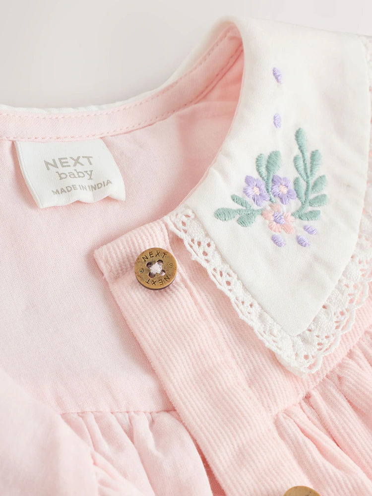 |BabyGirl| Vestido De Bebê Com Gola Trançada e Meia-Calça Rosa (0 meses a 2 anos)