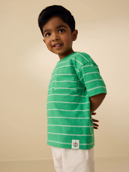 |Boy| Camiseta Listrada Verde De Manga Curta Com Bolso (3 meses a 7 anos)