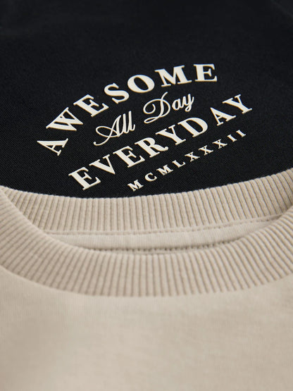 |Boy| Conjunto De Camiseta De Manga Curta e Shorts Com Estampa De Slogan Nas Costas Em preto e creme (2 peças)