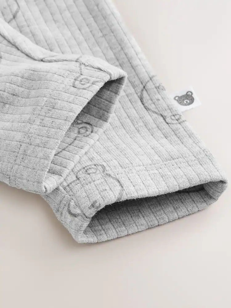 |BabyBoy| Conjunto de Blusa e Legging para Bebê com Estampa Delicada de Urso – Branco/Cinza (0 meses a 2 anos)