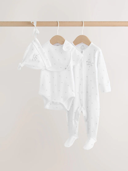|BabyGirl| Conjunto De 4 Peças Para Bebê: Macacão, Body, Touca e Babador Brancos (0-9 meses)