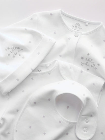 |BabyGirl| Conjunto De 4 Peças Para Bebê: Macacão, Body, Touca e Babador Brancos (0-9 meses)