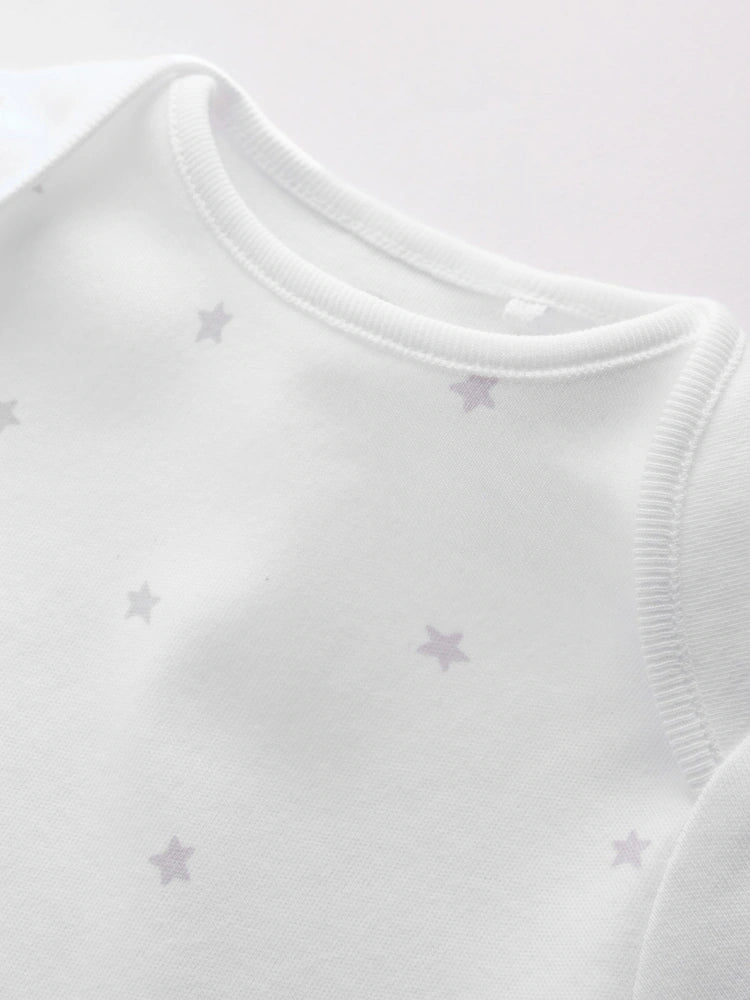 |BabyGirl| Conjunto De 4 Peças Para Bebê: Macacão, Body, Touca e Babador Brancos (0-9 meses)