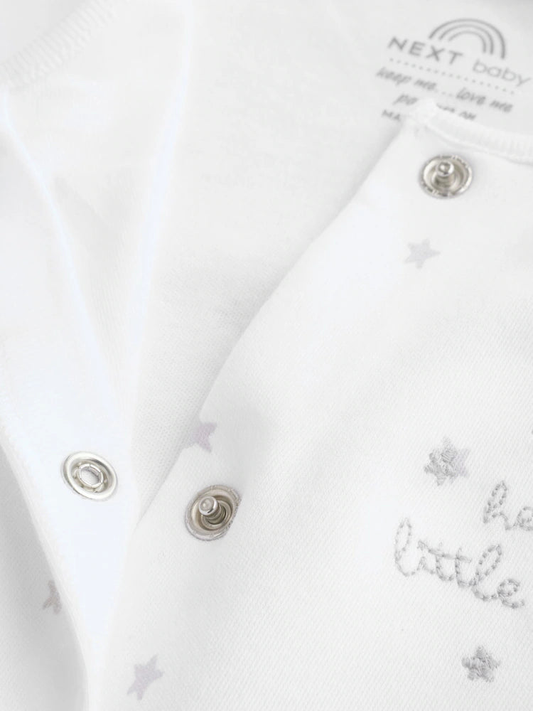 |BabyGirl| Conjunto De 4 Peças Para Bebê: Macacão, Body, Touca e Babador Brancos (0-9 meses)