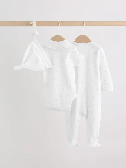 |BabyGirl| Conjunto De 4 Peças Para Bebê: Macacão, Body, Touca e Babador Brancos (0-9 meses)