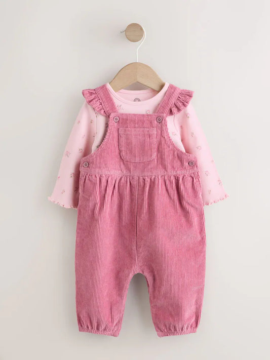 |BabyGirl| Conjunto De Bebê De 2 Peças: jardineira e Body Rosa De Veludo Cotelê (0 meses a 2 anos)