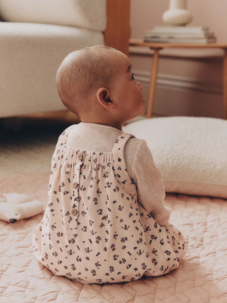 |BabyGirl| Conjunto De 3 Peças: Vestido Jardineira De Veludo Cotelê Floral (Cor Crua), Body De Manga Longa e Meia-Calça