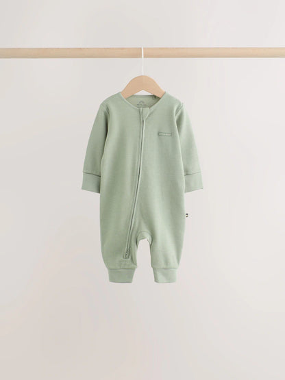 |BabyBoy| Kit com 4 Macacões de Bebê em Tecido Waffle (Cor Verde-Sálvia Neutra) com Zíper Bidirecional (0 meses a 3 anos)