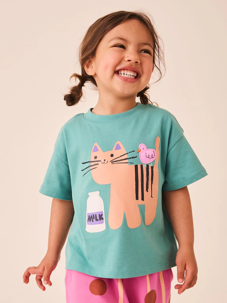 |Girl| Conjunto de Camiseta de Manga Curta "Green Cat" e Calça Modelagem Barrel (3 meses a 7 anos)
