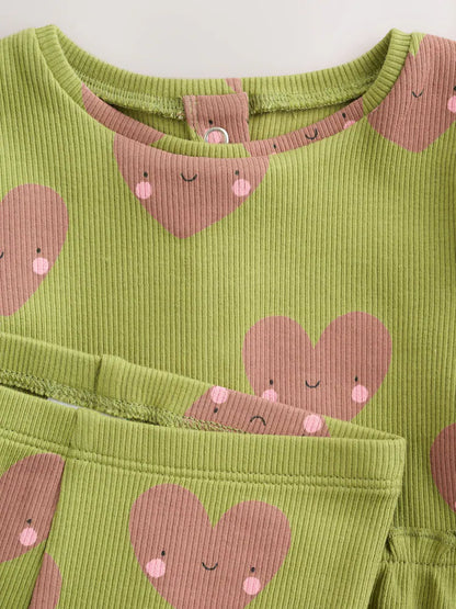 |BabyGirl| Conjunto de Bebê com Blusa Peplum e Legging (Estampa de Coração Verde) – 0 meses a 2 anos