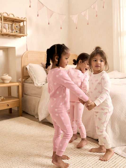 |Girl| Kit com 3 Pijamas Aconchegantes Rosa/Branco (9 meses a 12 anos)