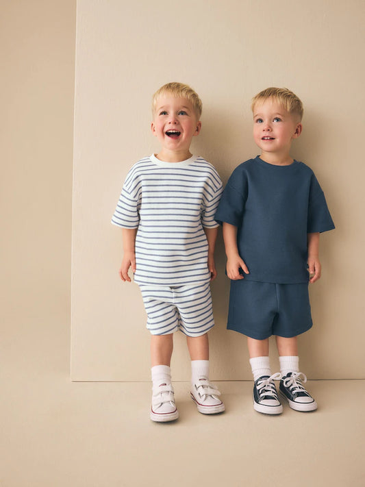 |Boy| Conjunto De Camiseta De Manga Curta e Shorts Listrados Em Azul e Branco (2 peças, tamanhos de 3 meses a 7 anos)