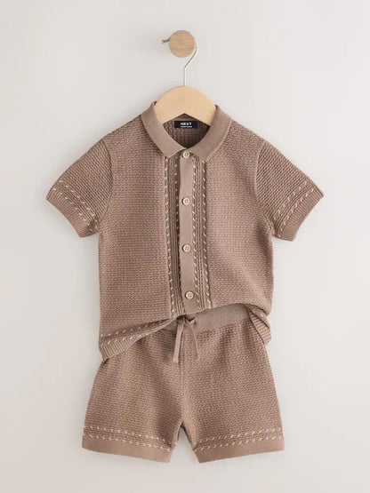 |Boy| Conjunto De Camisa Polo e Shorts Em Tricô Texturizado Marrom-Claro Com Botões (3 meses a 10 anos)