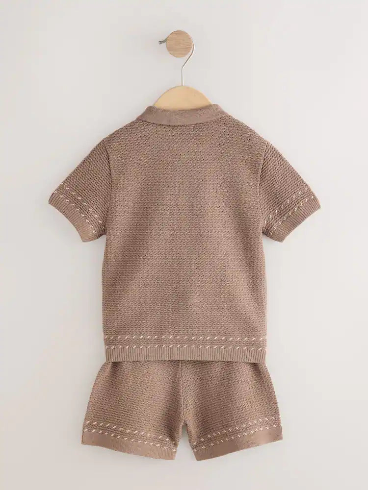 |Boy| Conjunto De Camisa Polo e Shorts Em Tricô Texturizado Marrom-Claro Com Botões (3 meses a 10 anos)