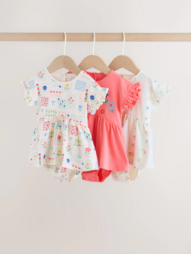 |BabyGirl| Conjunto Com 3 Macacões De Bebê Em Malha Com Bordado Vermelho e Branco