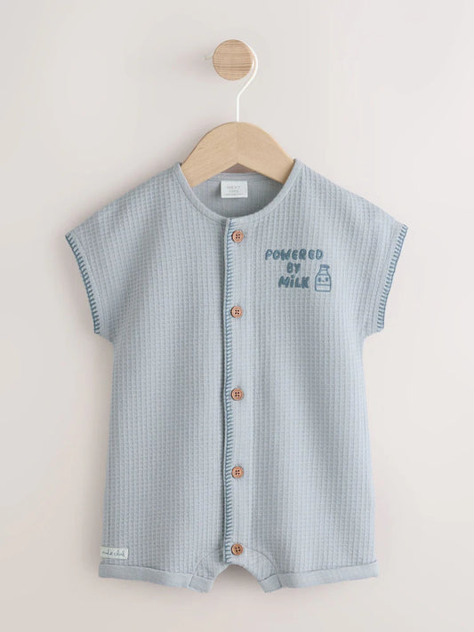 |BabyBoy| Macacão Infantil Blue Milk Club Jersey Waffle (0 meses a 3 anos)